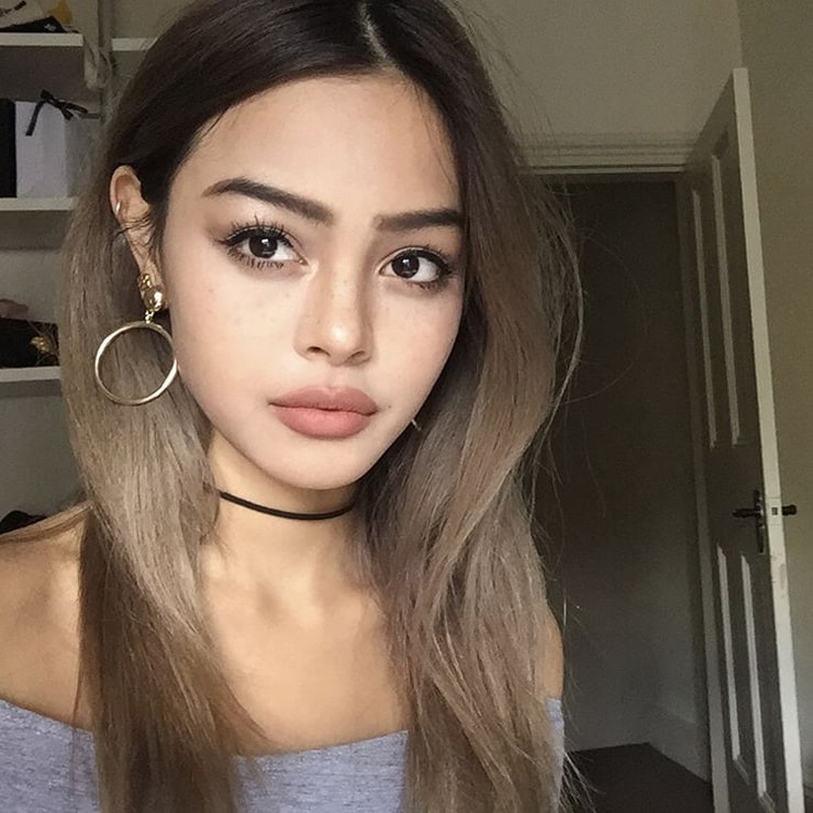 Lily Maymac