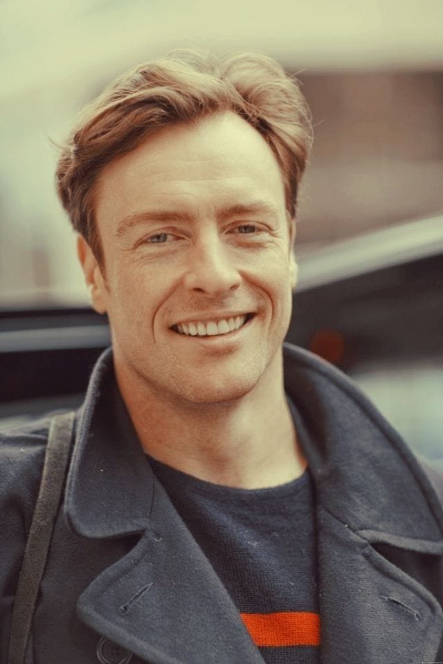 Picture of Toby Stephens