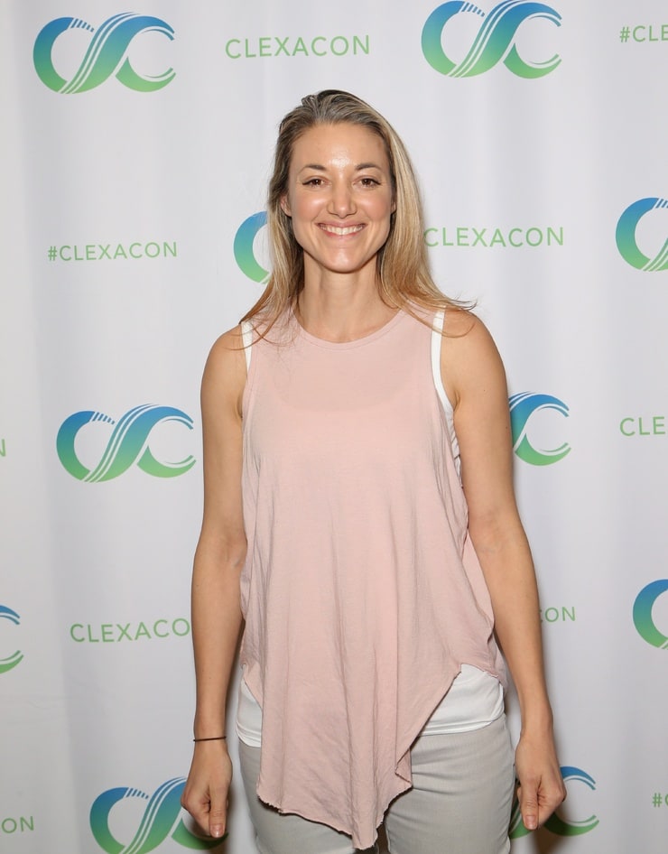 Picture of Zoie Palmer.