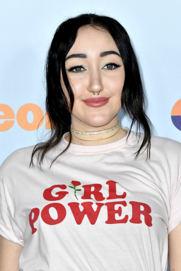 Noah Cyrus picture