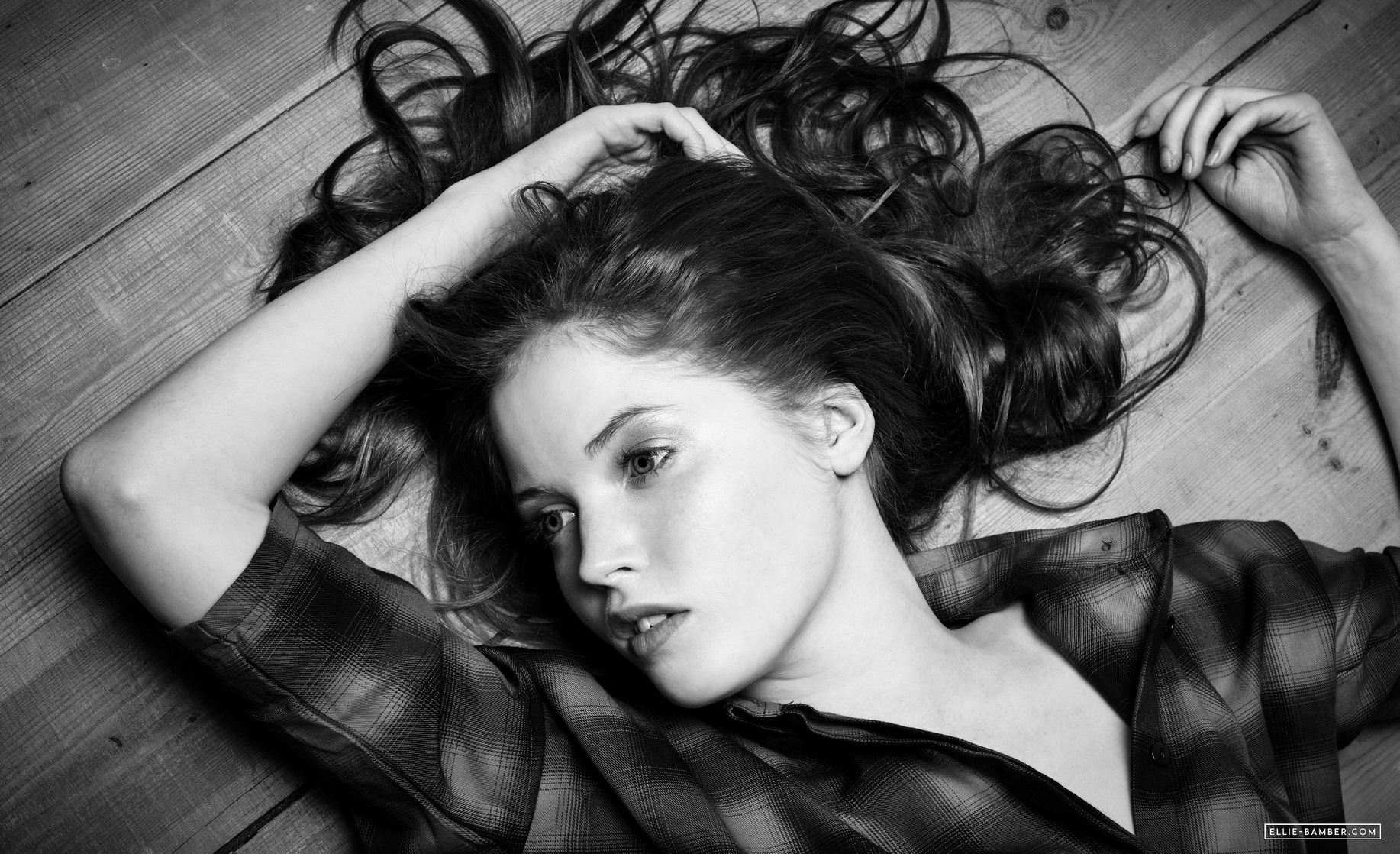 Ellie Bamber Ellie Bamber