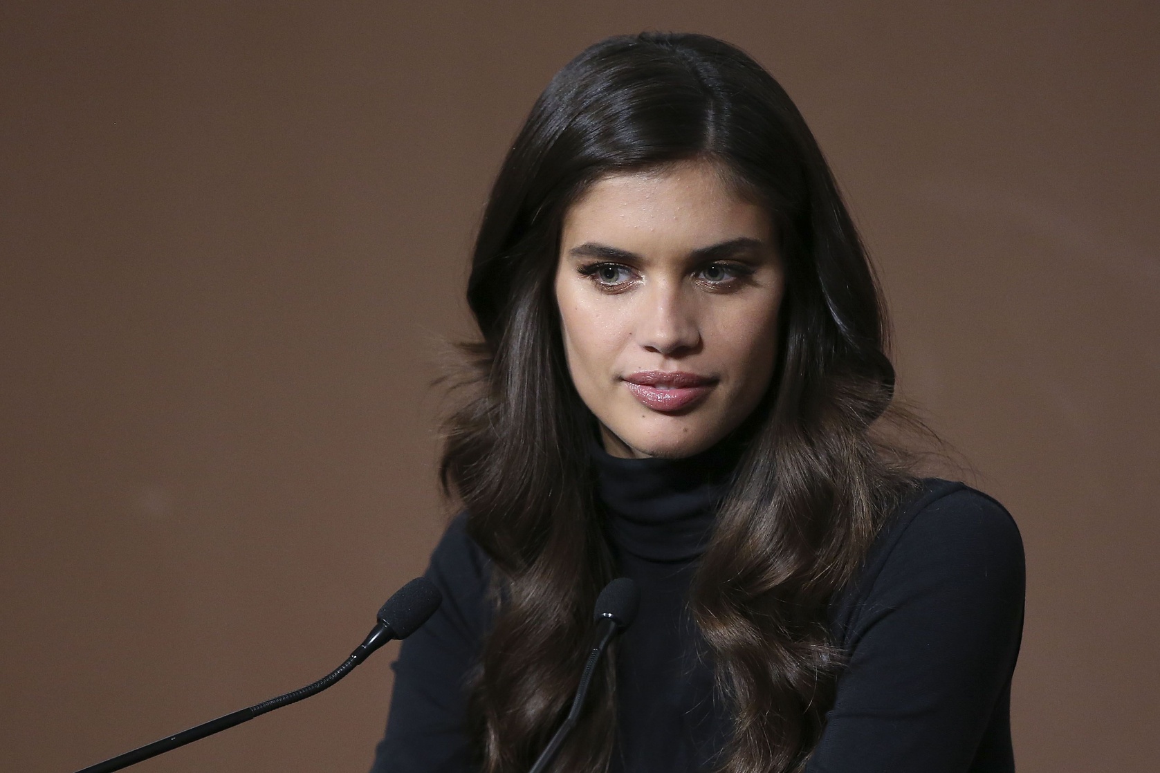 Sara Sampaio Sara Sampaio