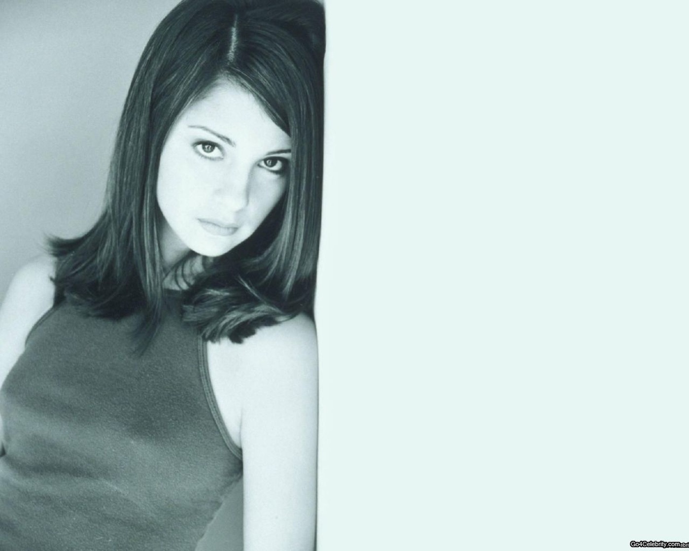 Shiri Appleby Shiri Appleby