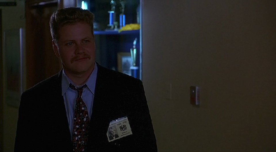 960full-grosse-pointe-blank-screenshot.j