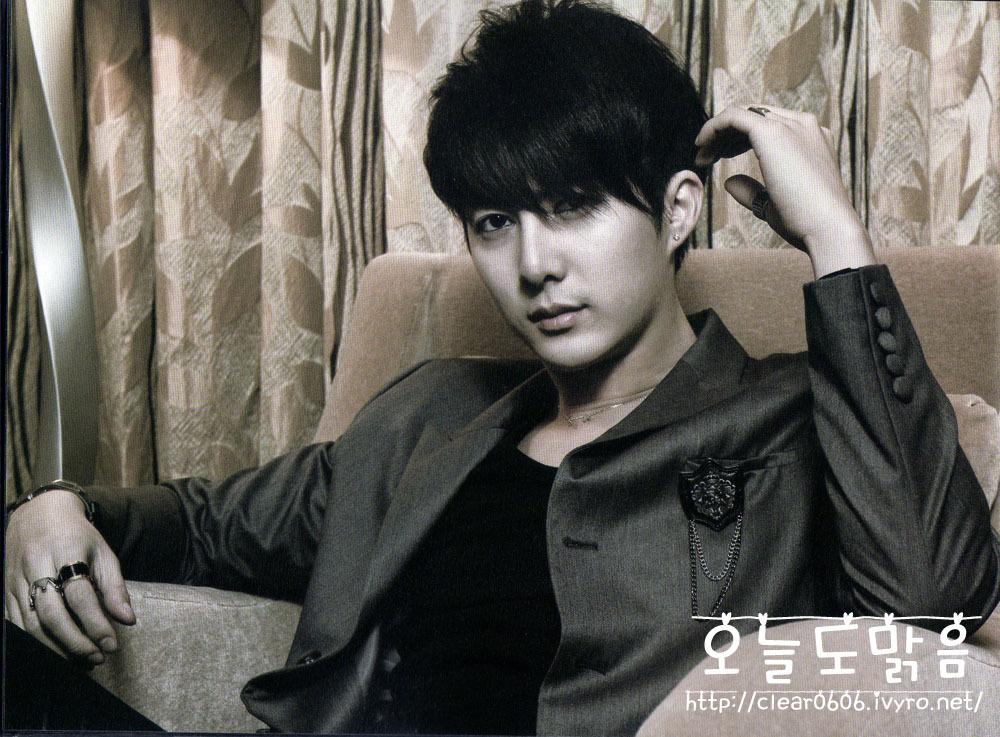 Hyung-Jun Kim
