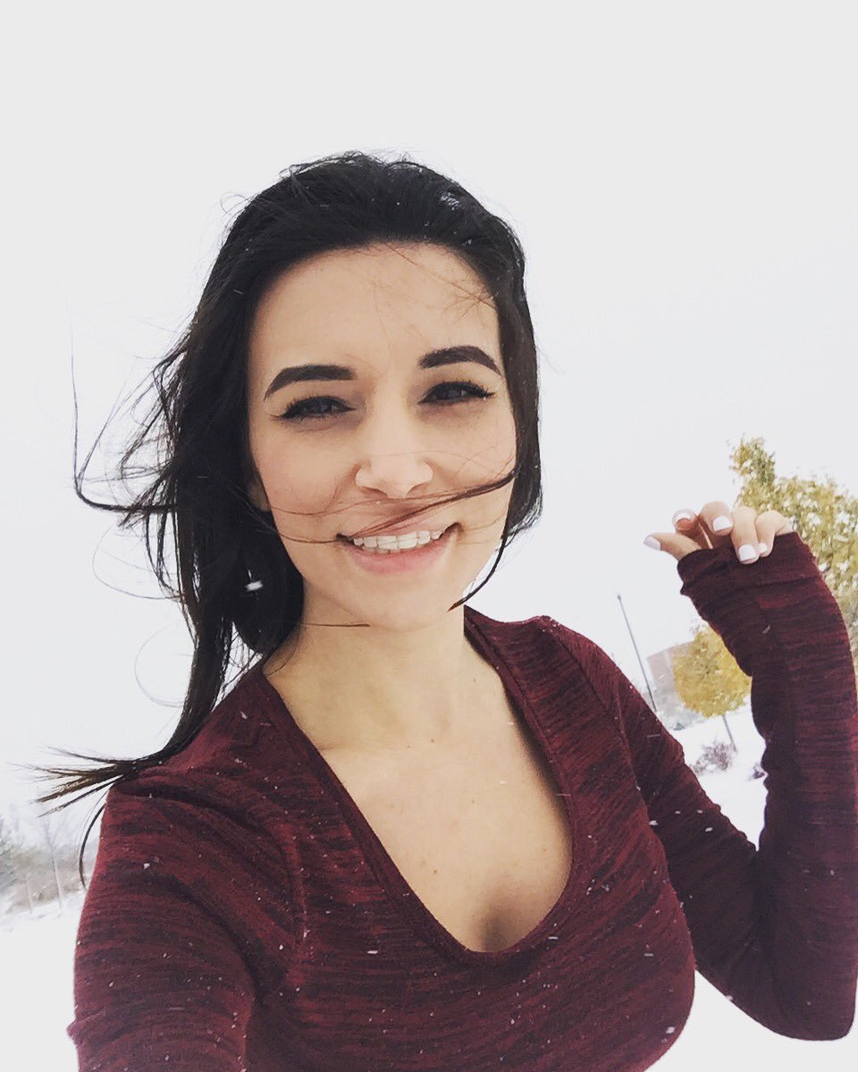 Picture of Alinity Divine Picture of Alinity Divine