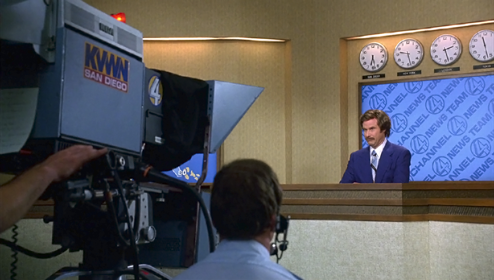 Anchorman: The Legend of Ron Burgundy (2004)