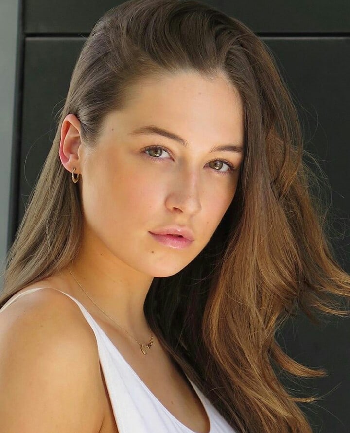 Elsie hewitt фото