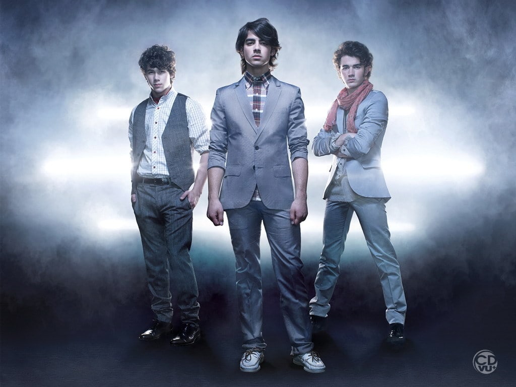 Burning Up: On Tour with the Jonas Brothers