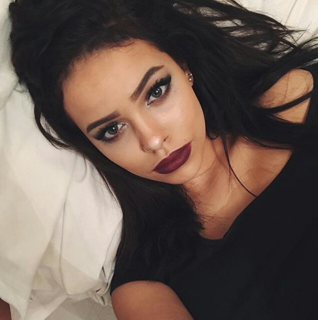 Nisrina Sbia Nisrina Sbia