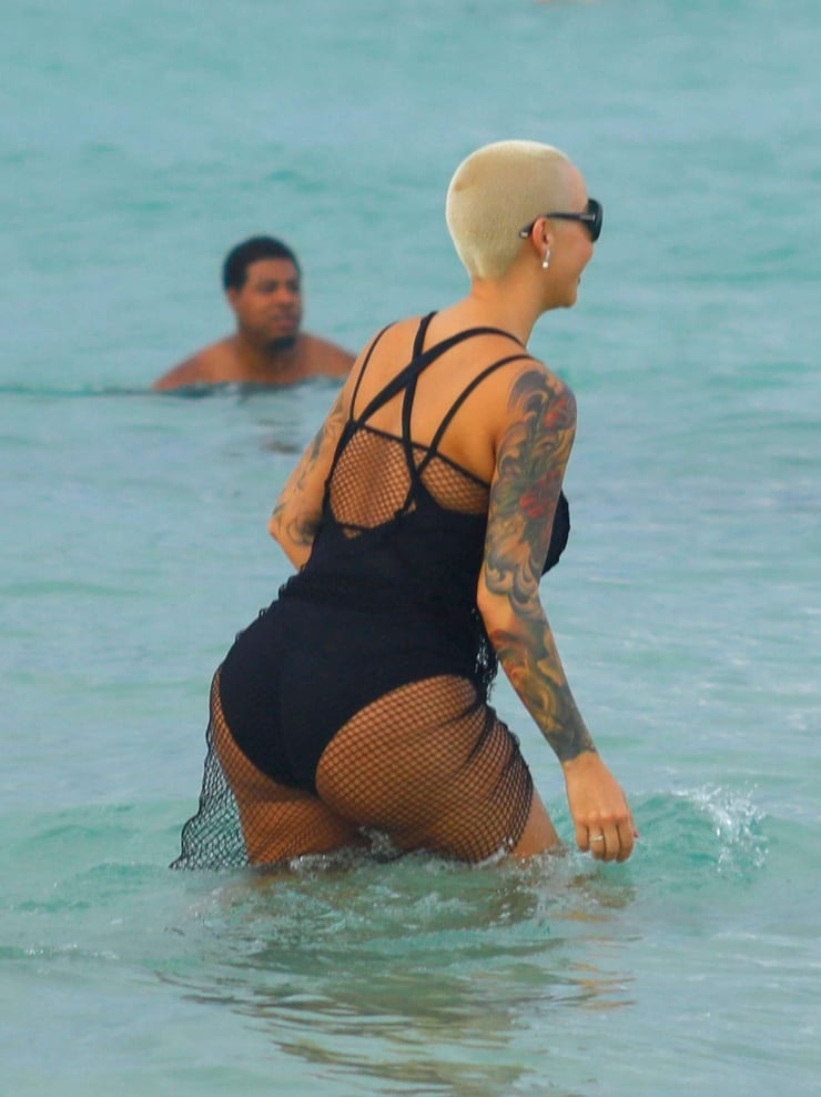 Picture of Amber Rose.