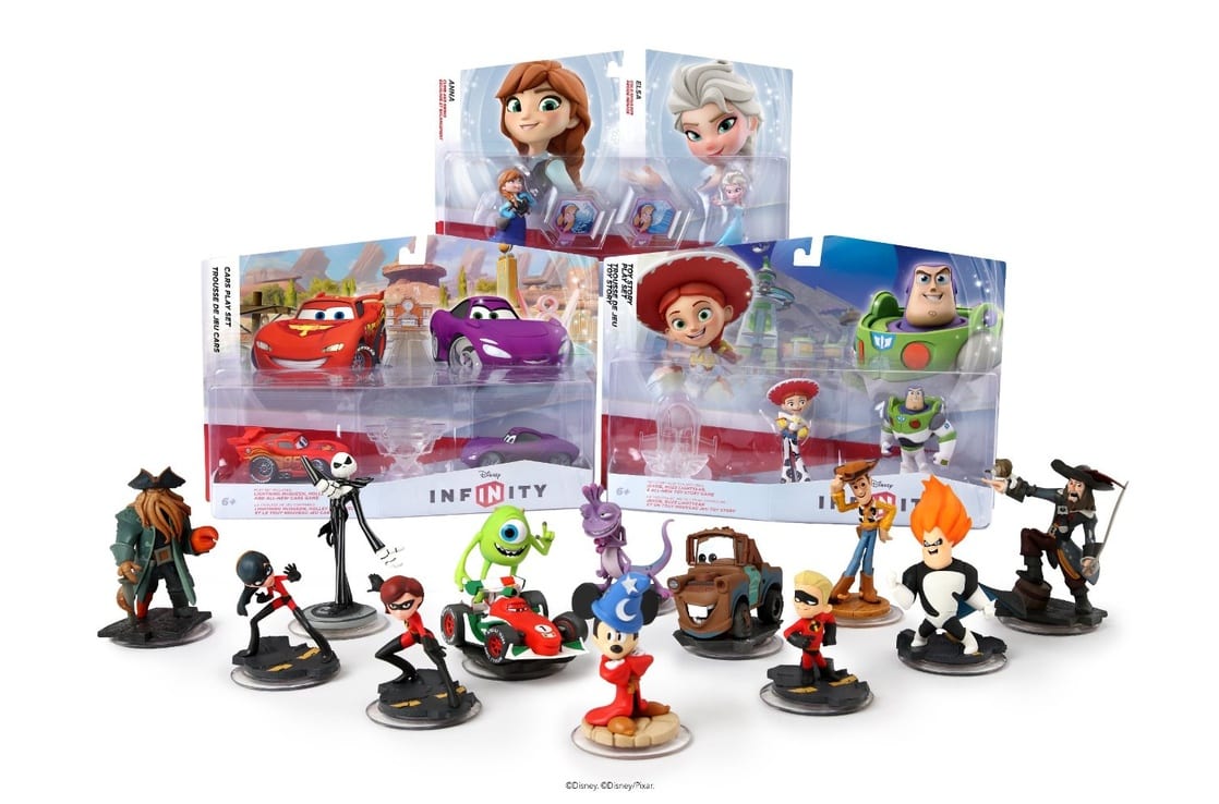 Exclusive Amazon DISNEY INFINITY Infinite Bundle, with Sorcerer's Apprentice Mickey Figure