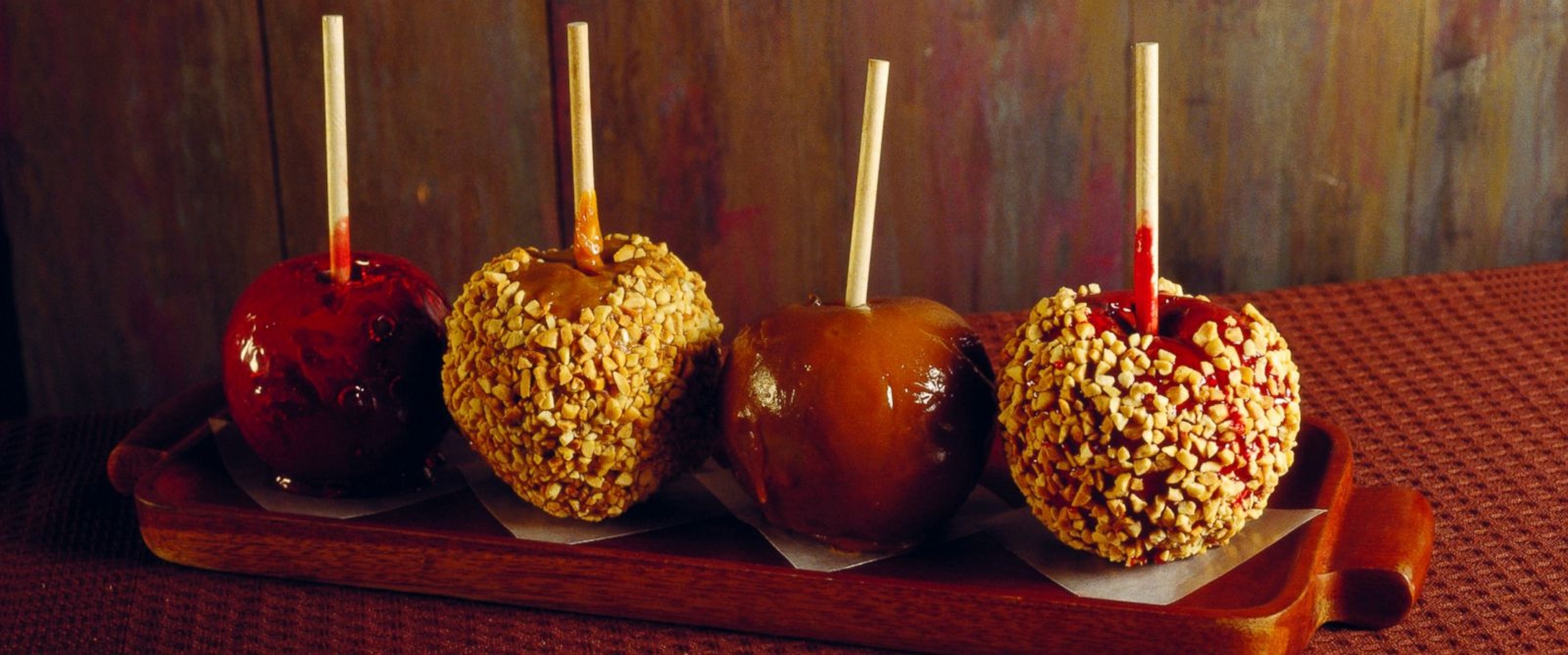 Caramel apple