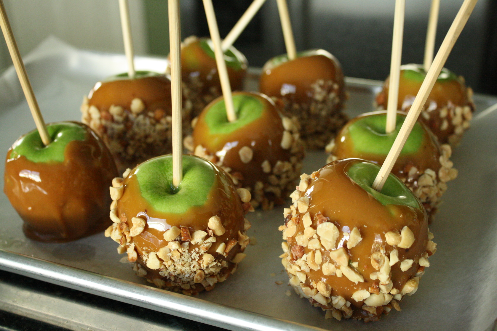 Caramel apple