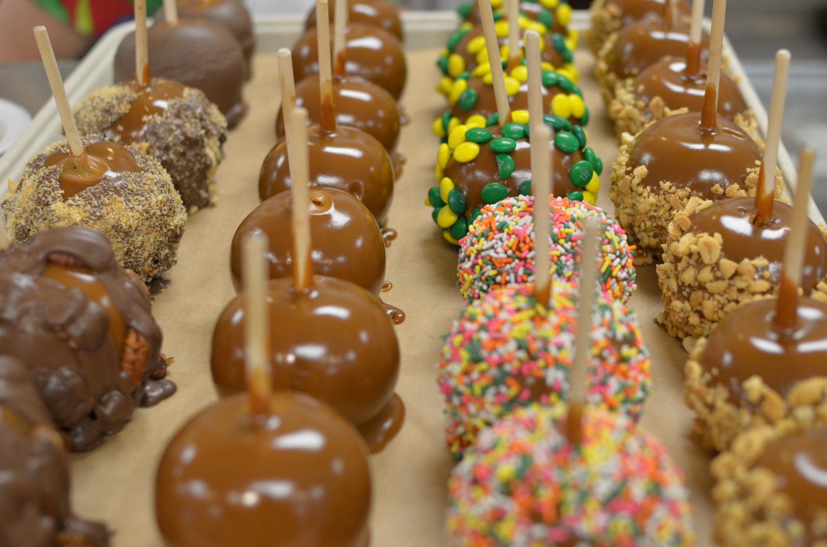 Caramel apple