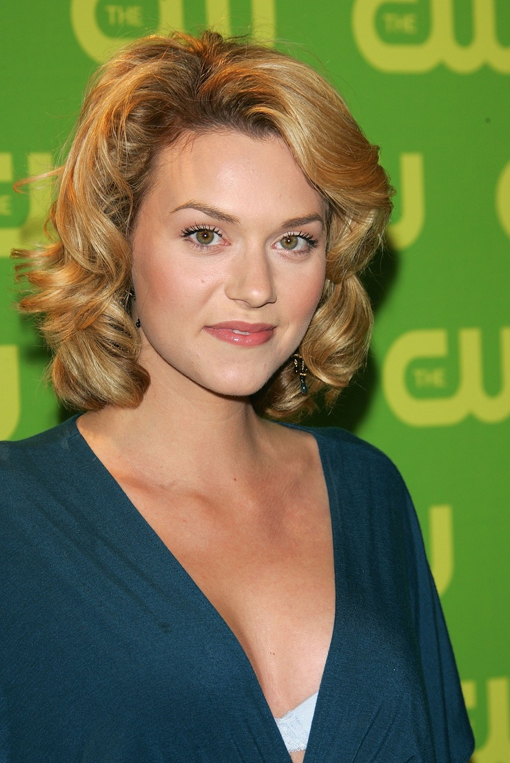 Hilarie Burton