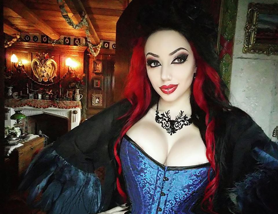 Dani Divine