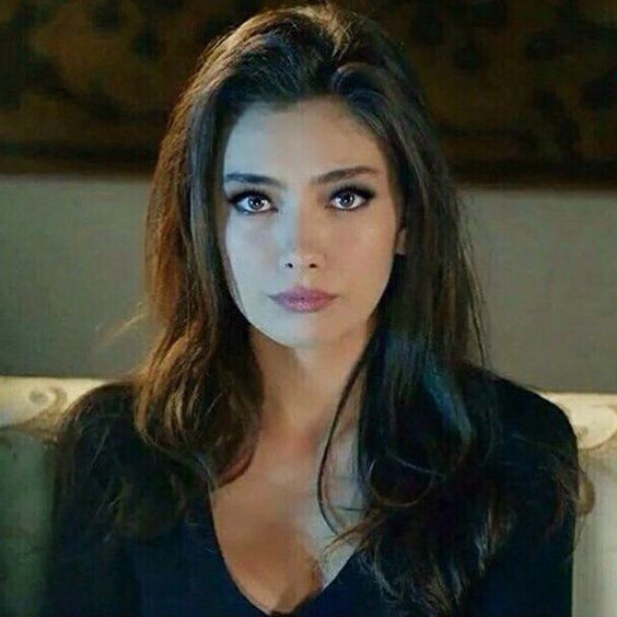 Picture of Neslihan Atagül