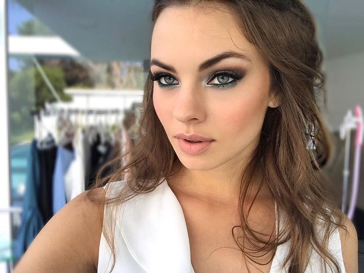 Olivia Frischer Olivia Frischer