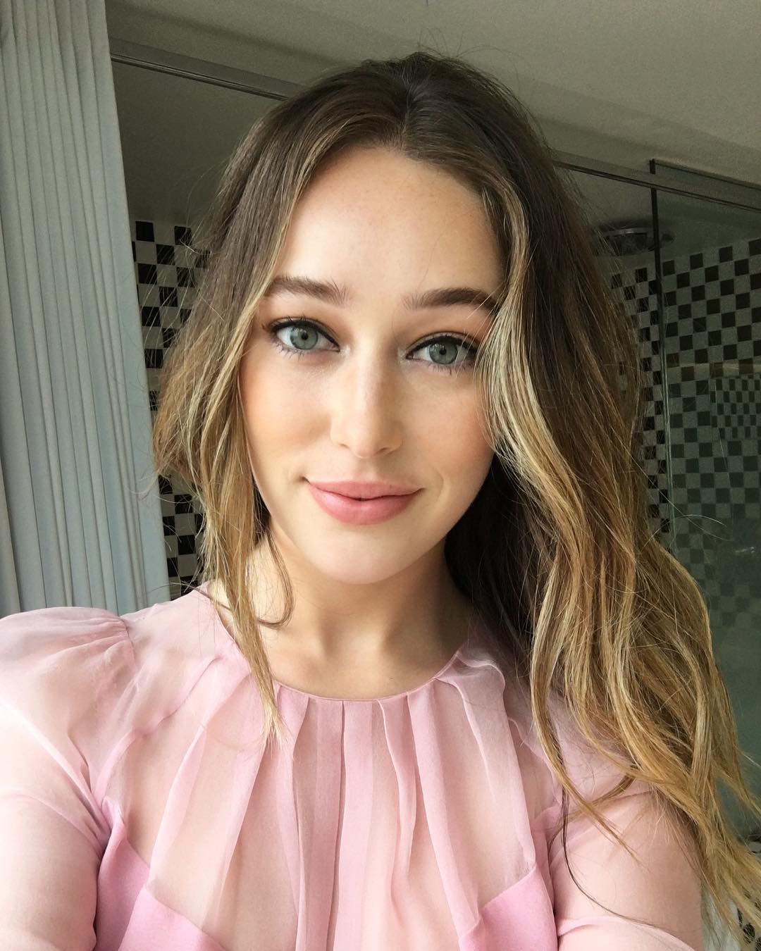 Alycia Debnam Carey Image