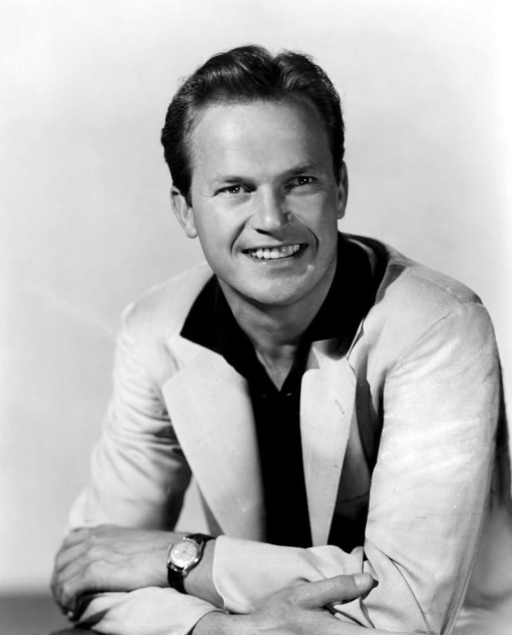 Image of Ralph Meeker