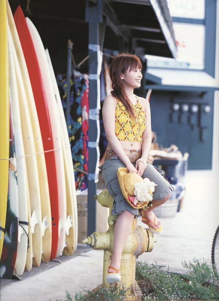 Picture of Natsumi Abe