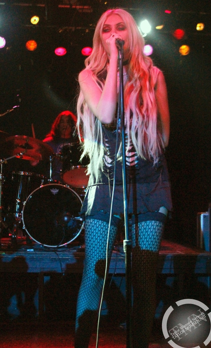 Picture of Taylor Momsen