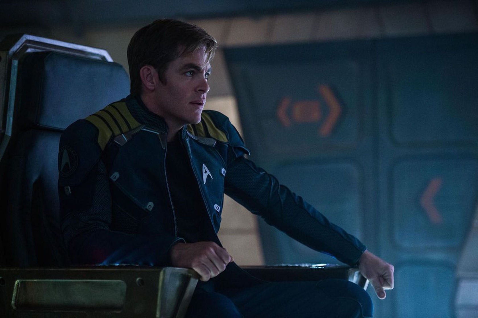 James T. Kirk (Chris Pine) picture