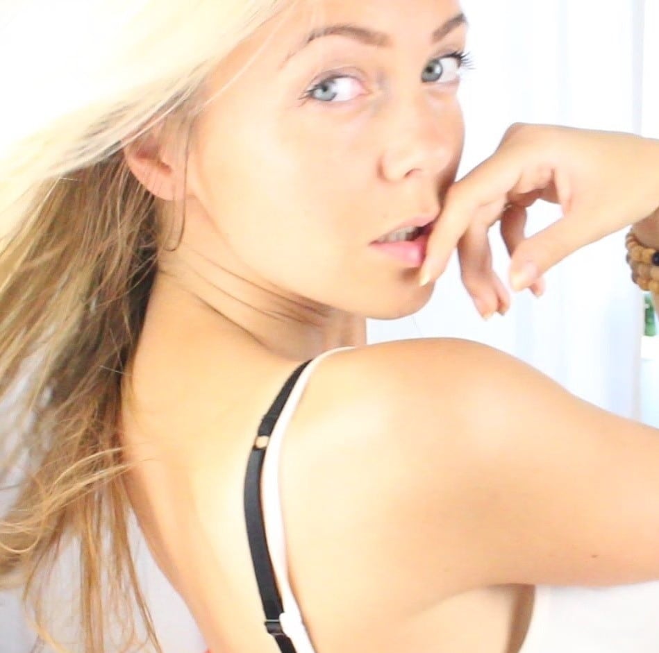 Julia Fljat Julia Fljat