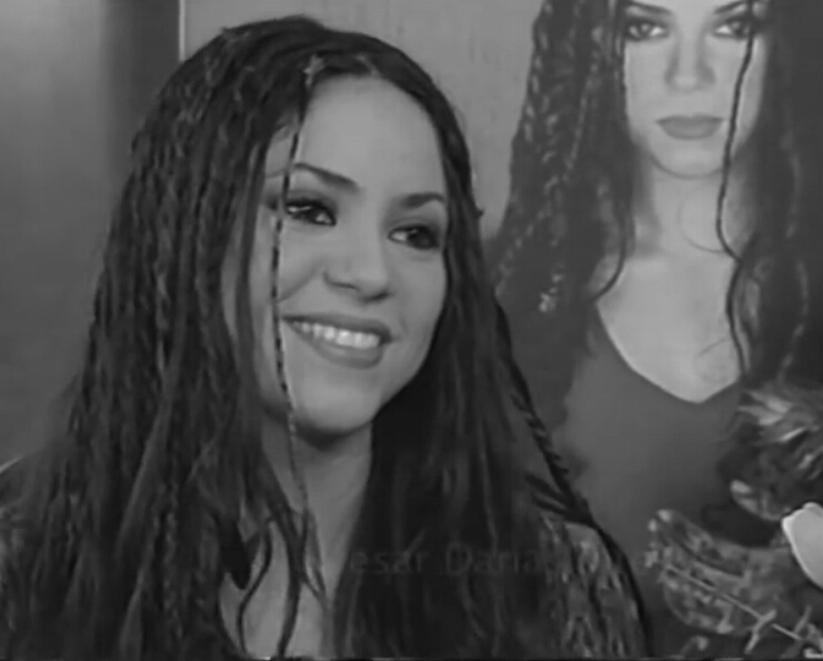 Shakira Shakira