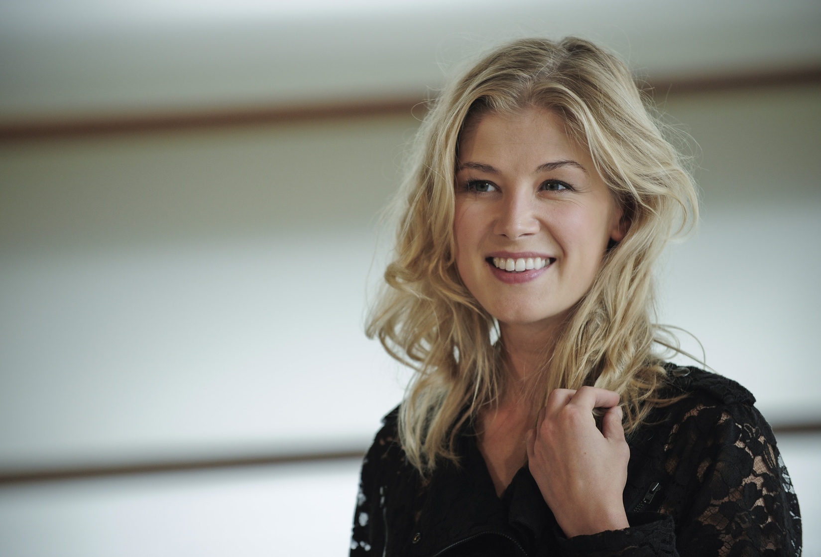 Rosamund Pike Rosamund Pike