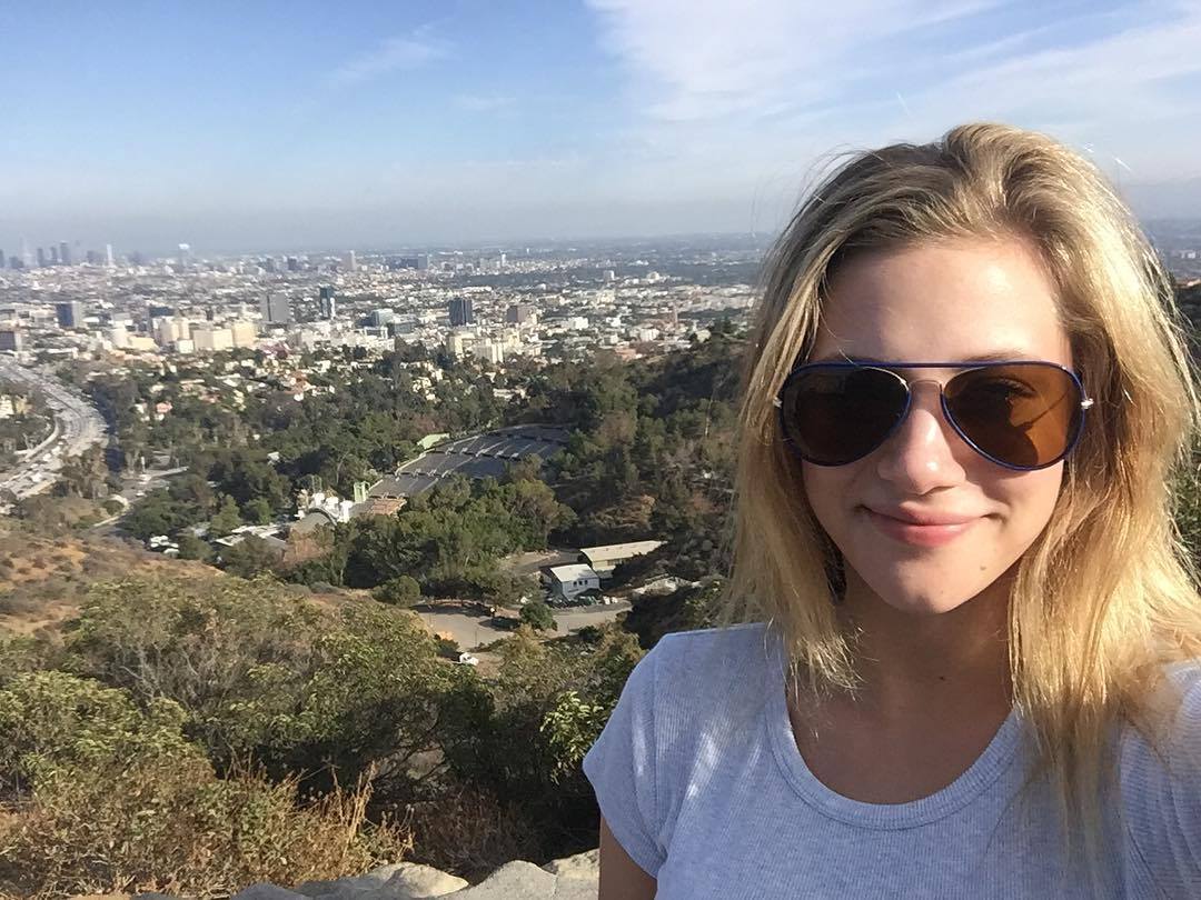 Lili Reinhart