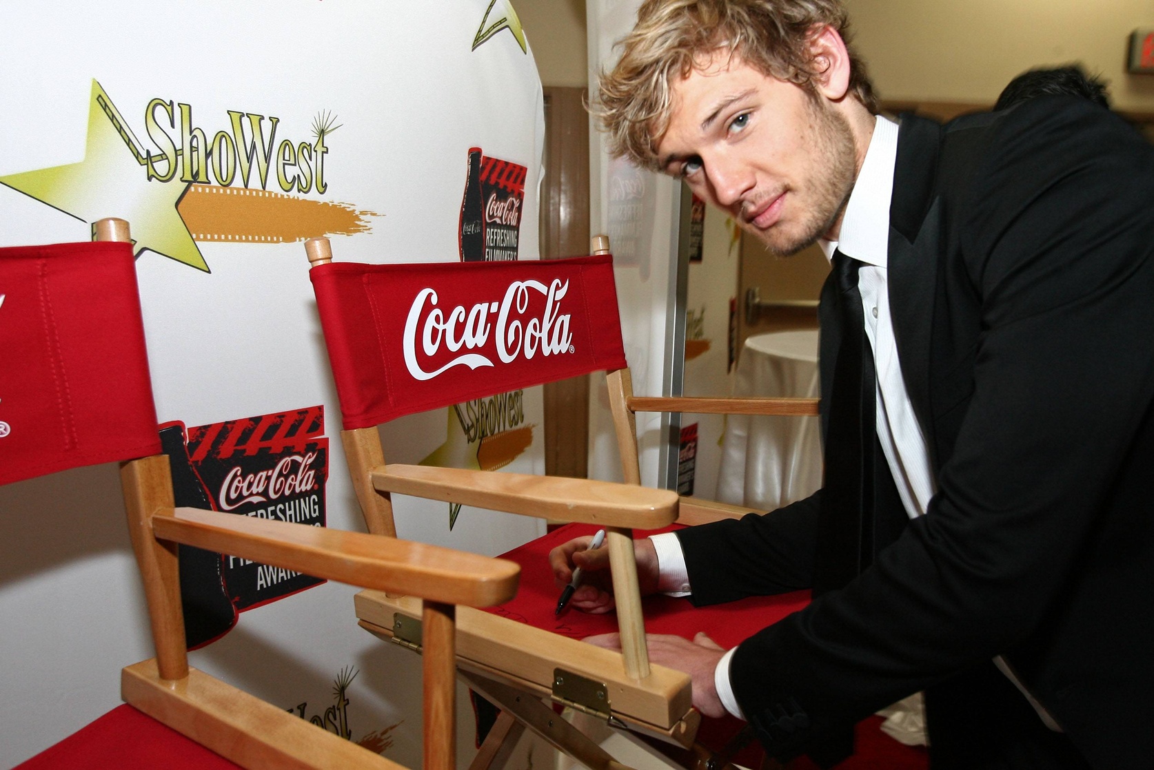 Alex Pettyfer