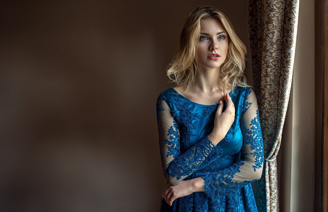 Carla Sonre image