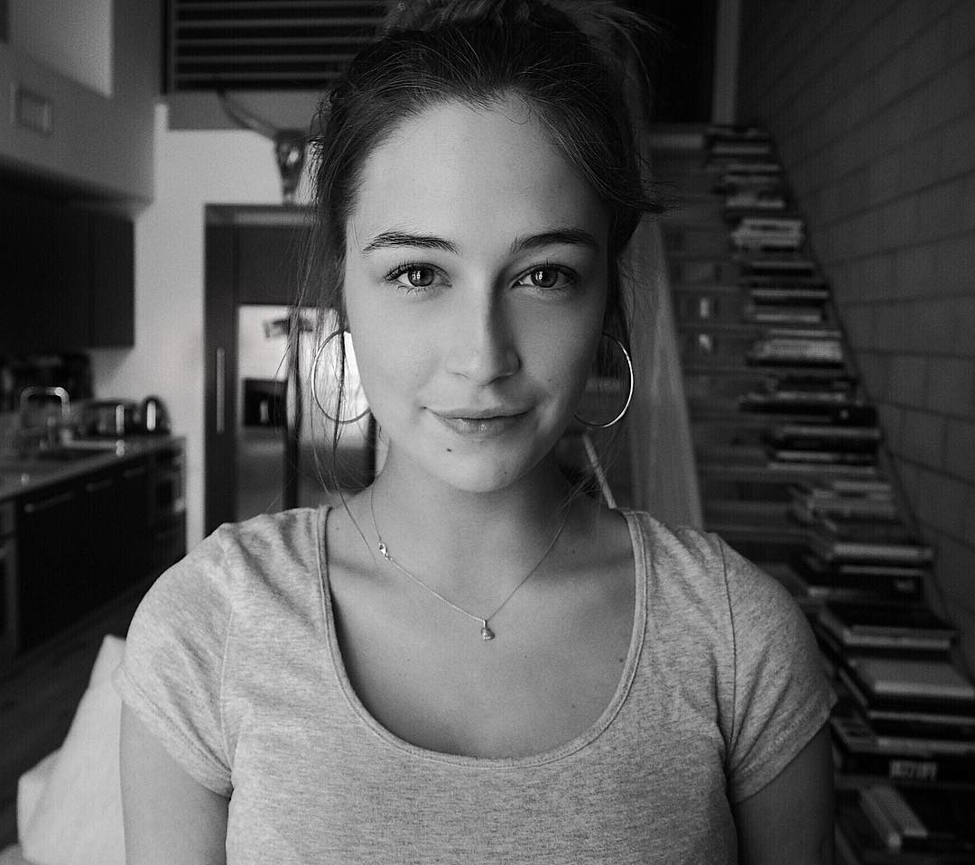 Elsie Hewitt Elsie Hewitt