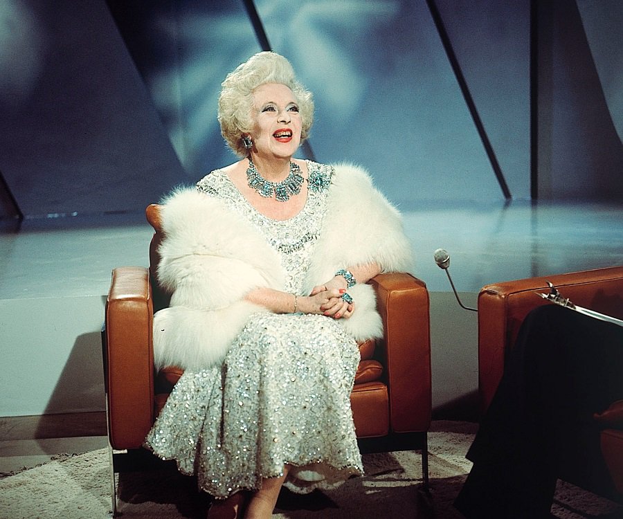 Picture Of Barbara Cartland