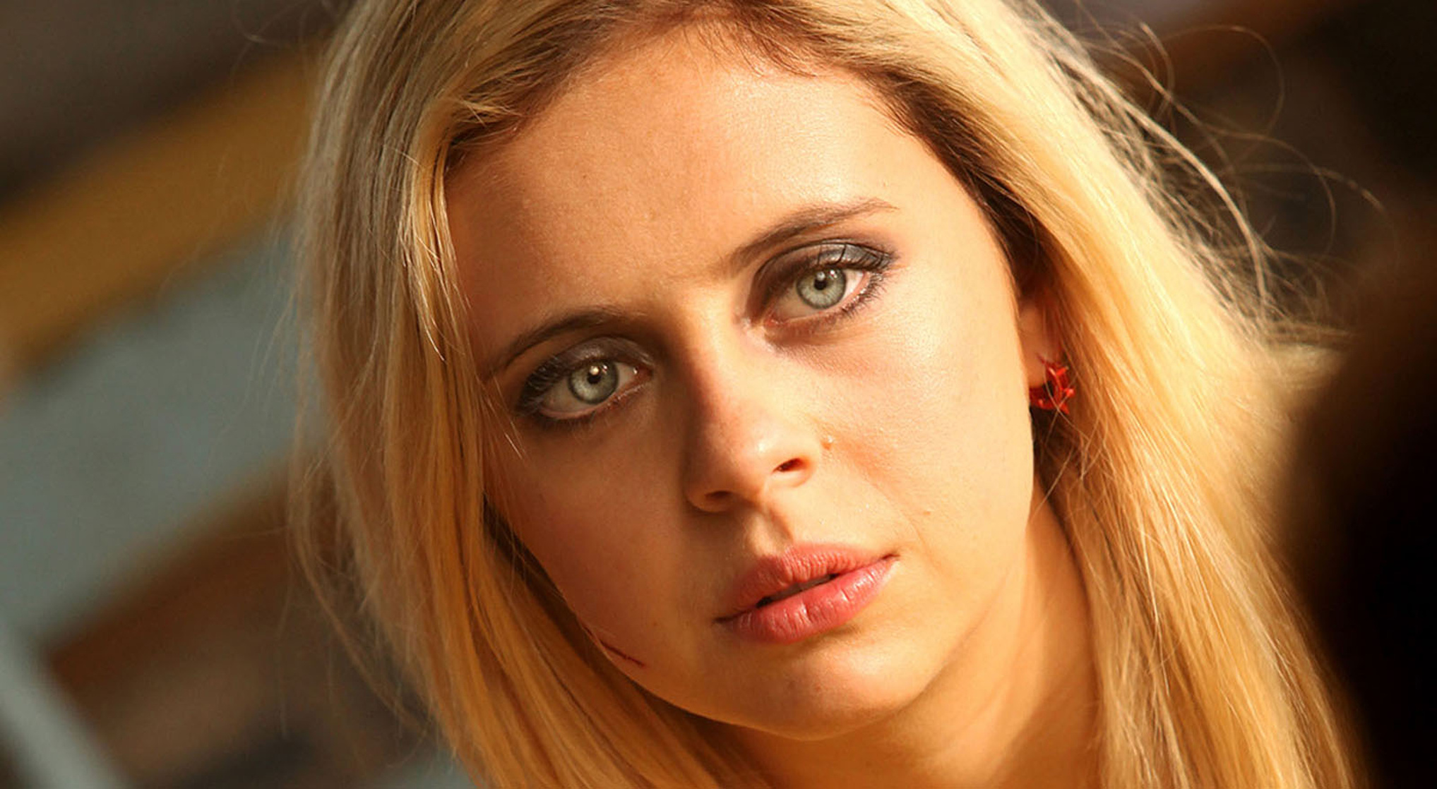 Bel Powley