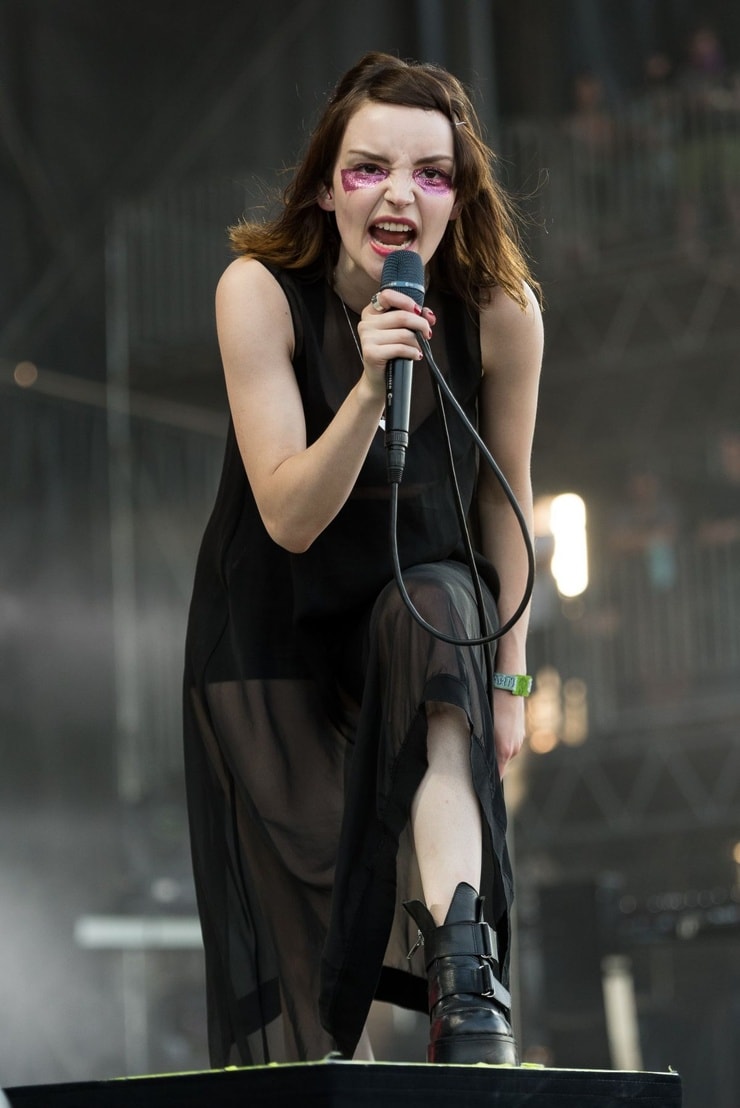 Image of Lauren Mayberry