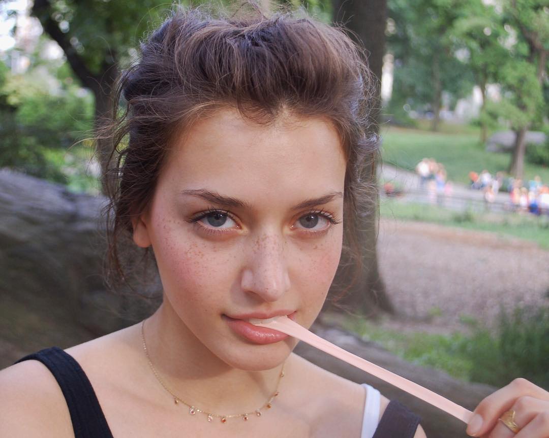 Jessica Clements Age