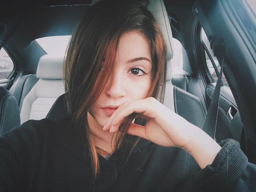 Chrissy Costanza