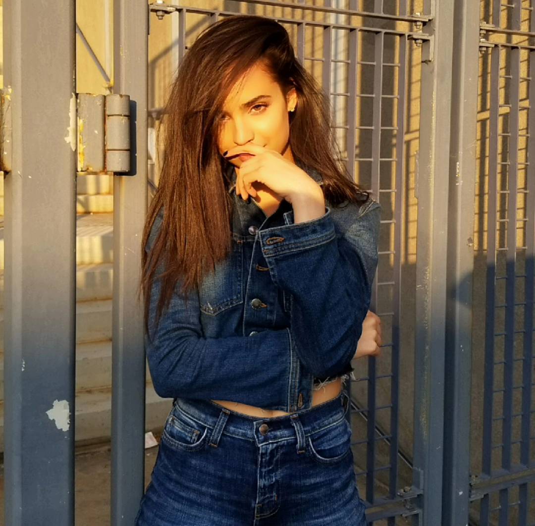 Sofia Carson