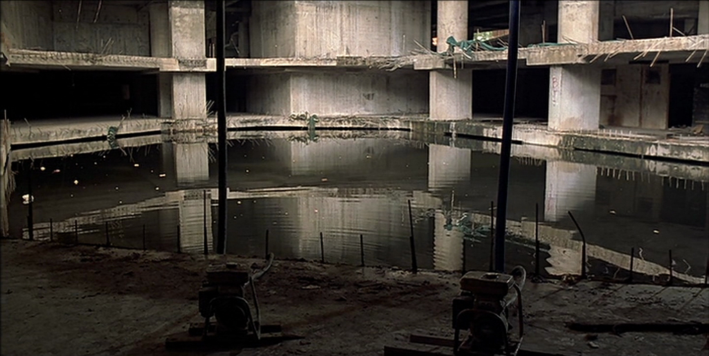 I Don't Want to Sleep Alone (2006)