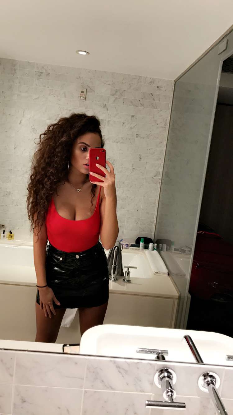Selfie Madison Pettis nude (29 photos), Ass, Hot, Feet, braless 2018 Selfie Madison Pettis naked (97 photo), Pussy, Leaked, Selfie, bra 2006