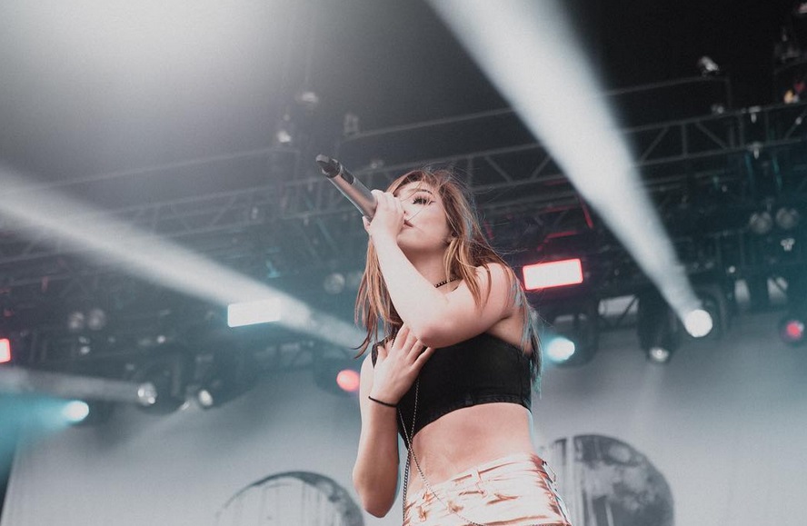 Chrissy Costanza