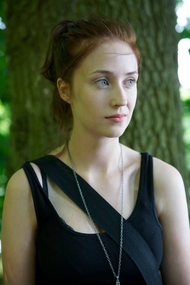 Picture of Lily Loveless
