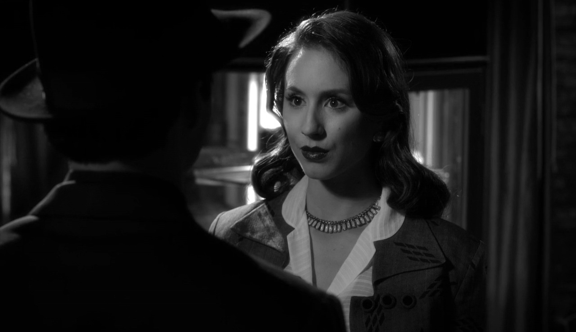 Troian Bellisario