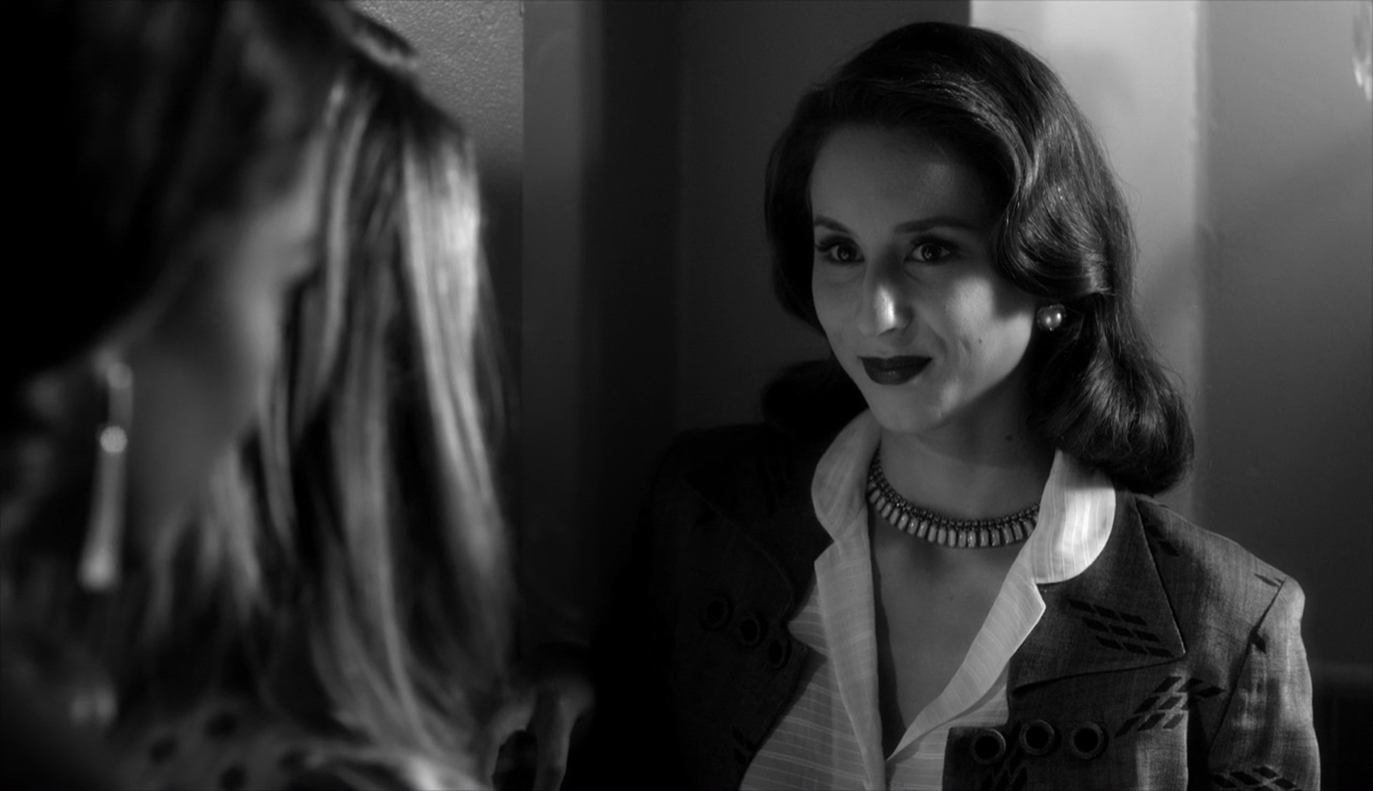 Troian Bellisario