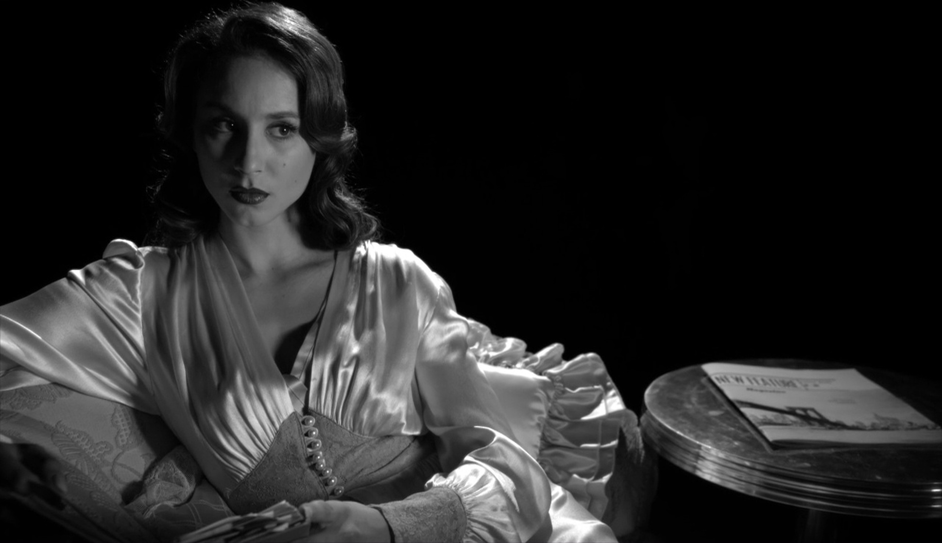 Troian Bellisario