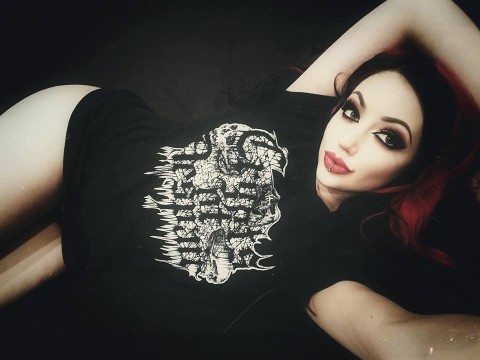 Dani Divine