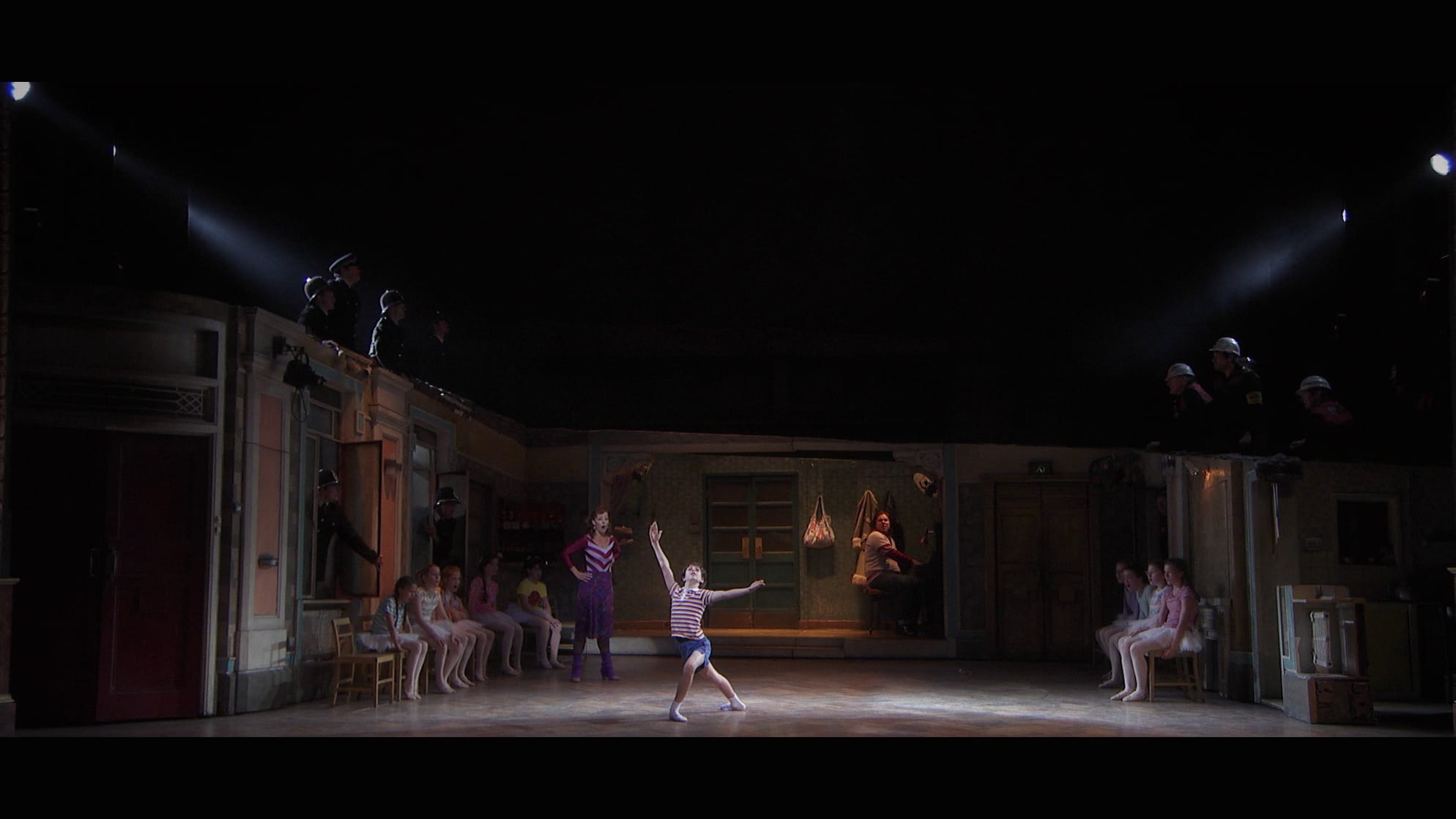 Billy Elliot the Musical Live